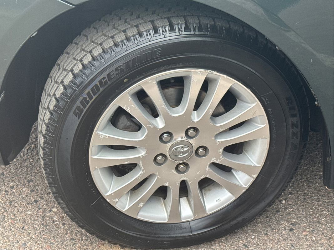 Used 2005 Toyota Sienna LE image 29