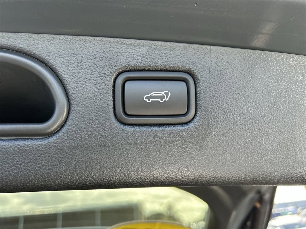 Used 2021 Hyundai Tucson Limited image 18