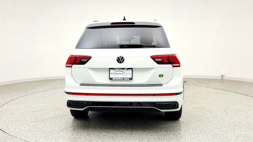 Used 2022 Volkswagen Tiguan SE R-Line AWD/4WD image 6