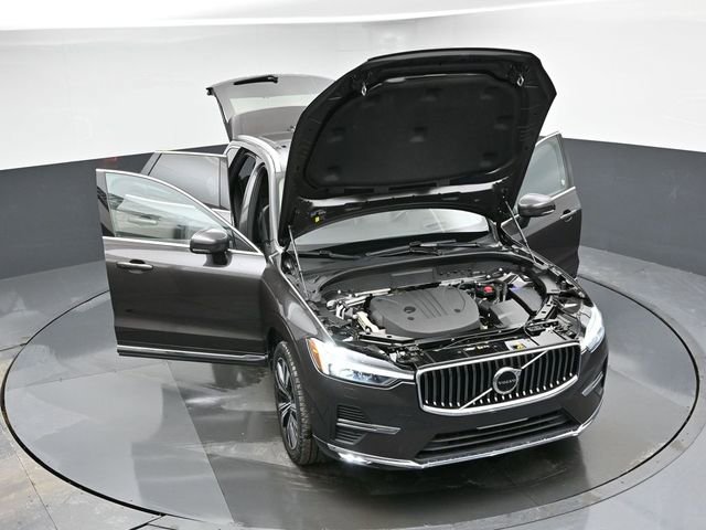 Used 2022 Volvo XC60 B5 Inscription w/ Advanced Package image 43