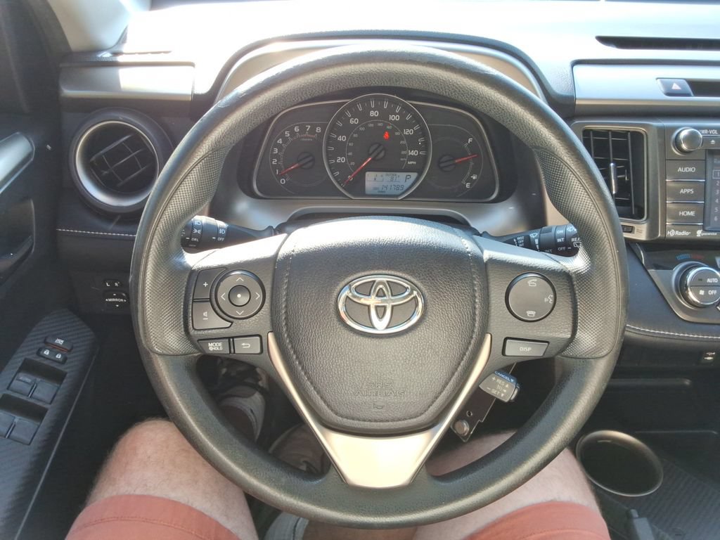 Used 2015 Toyota RAV4 XLE w/ Preferred Accessory Package FWD image 26