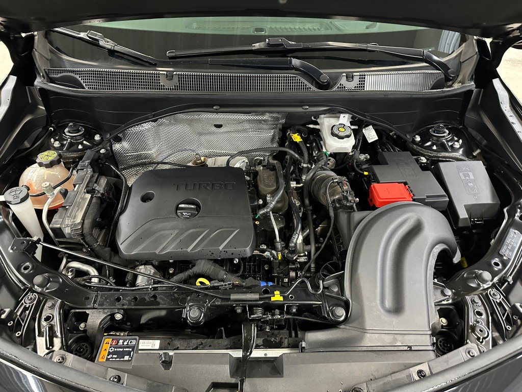 Certified 2023 Buick Encore GX Select w/ Sport Touring Package image 38