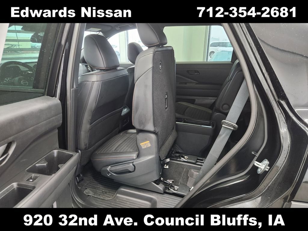 Used 2024 Nissan Pathfinder Rock Creek image 19