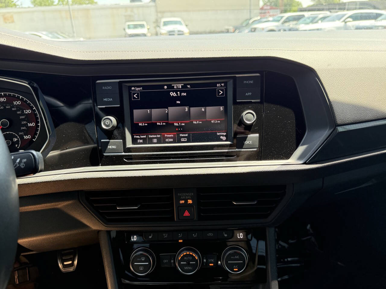Used 2021 Volkswagen Jetta GLI FWD image 17