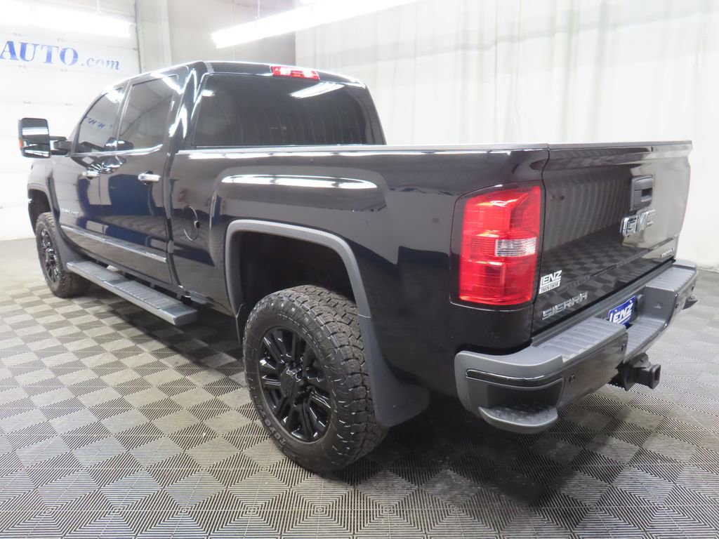 Used 2015 GMC Sierra 2500 Denali w/ Duramax Plus Package AWD/4WD image 6