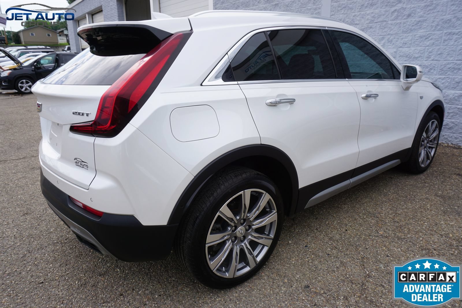 Used 2019 Cadillac XT4 Premium Luxury w/ Technology Package FWD image 10
