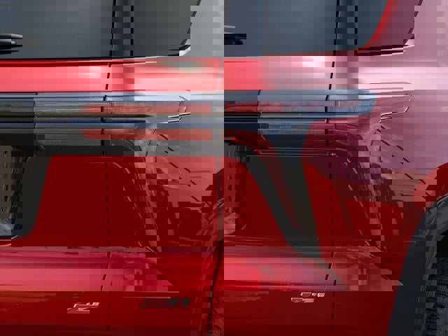 New 2026 Chevrolet Traverse Z71 w/ Enhanced Driving Package image 11