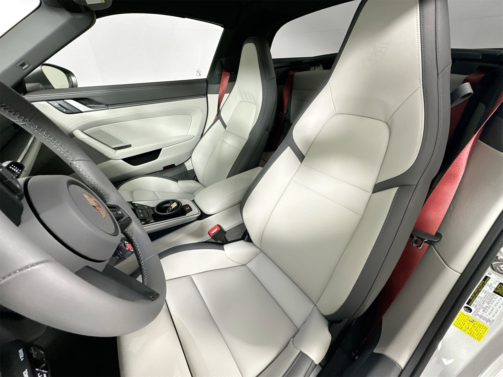 Certified 2026 Porsche 911 Targa 4 GTS image 5