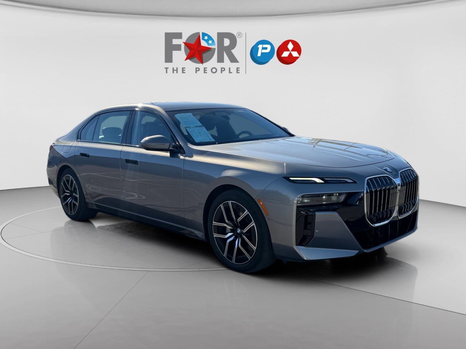 Used 2023 BMW 740i RWD image 7