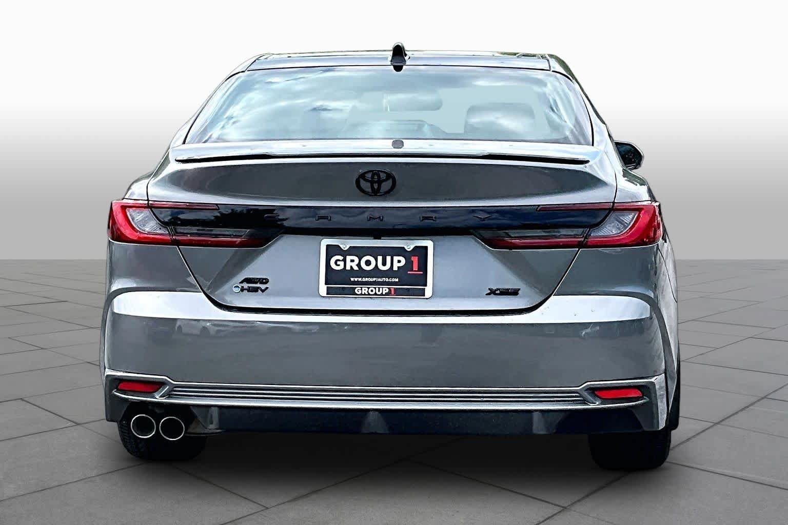 Used 2026 Toyota Camry XSE AWD/4WD image 5