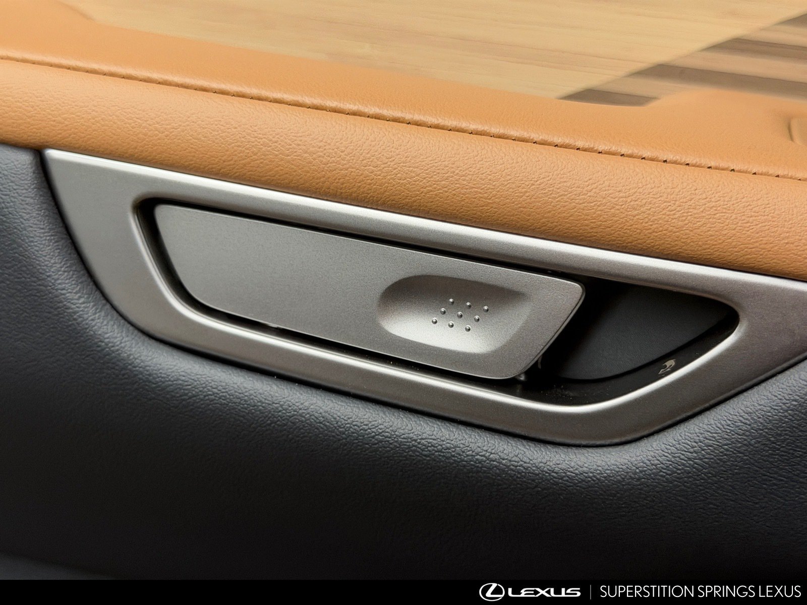 New 2026 Lexus ES 350e w/ Cold Area Package FWD image 17