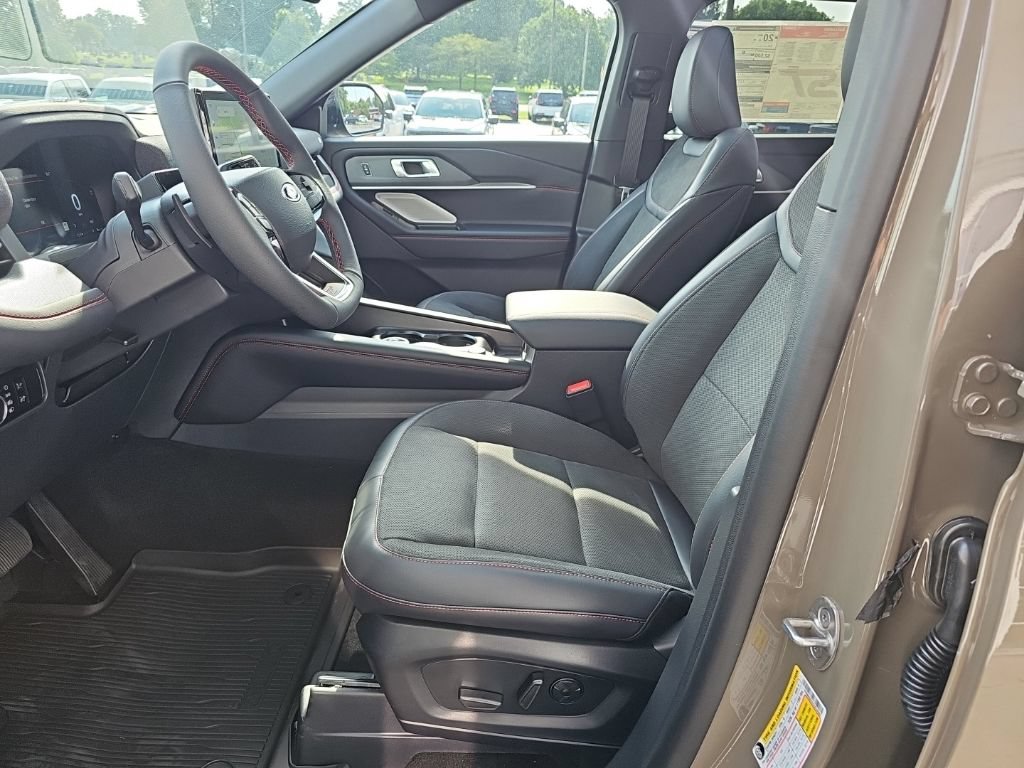 New 2026 Ford Explorer ST w/ Sun And Sound Package AWD/4WD image 9