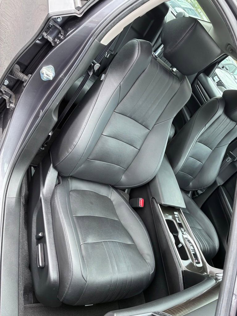 Used 2021 Honda Accord Touring image 18