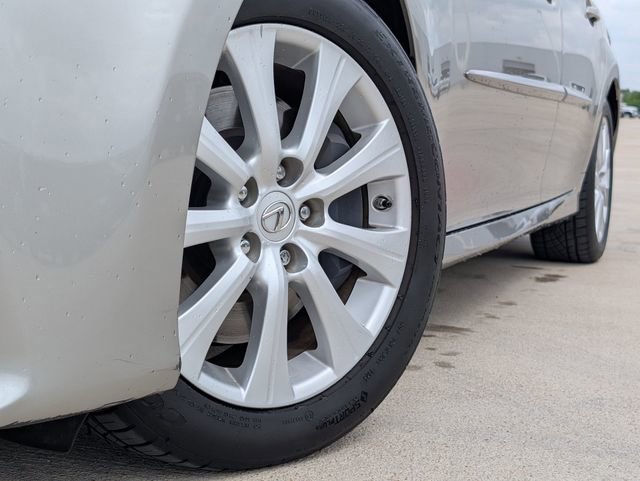 Used 2016 Lexus GS 200t RWD image 2