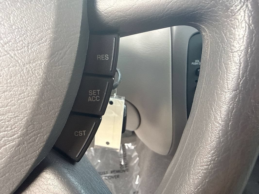 Used 2005 Ford Taurus SE FWD image 22