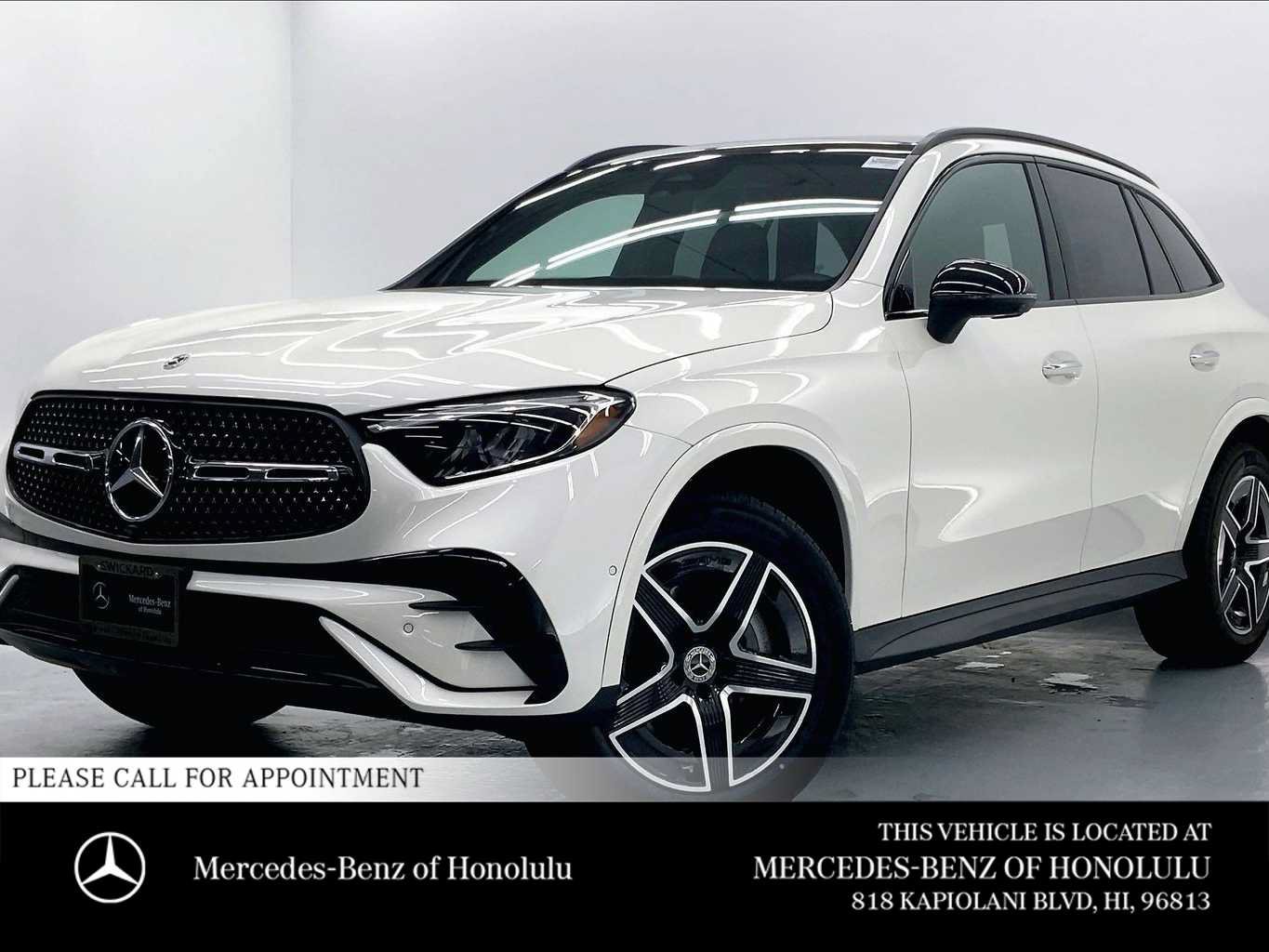 Used 2023 Mercedes-Benz GLC 300 4MATIC image 1