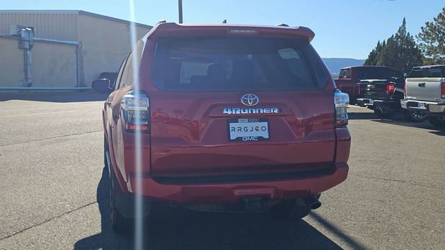 Used 2022 Toyota 4Runner SR5 AWD/4WD image 7