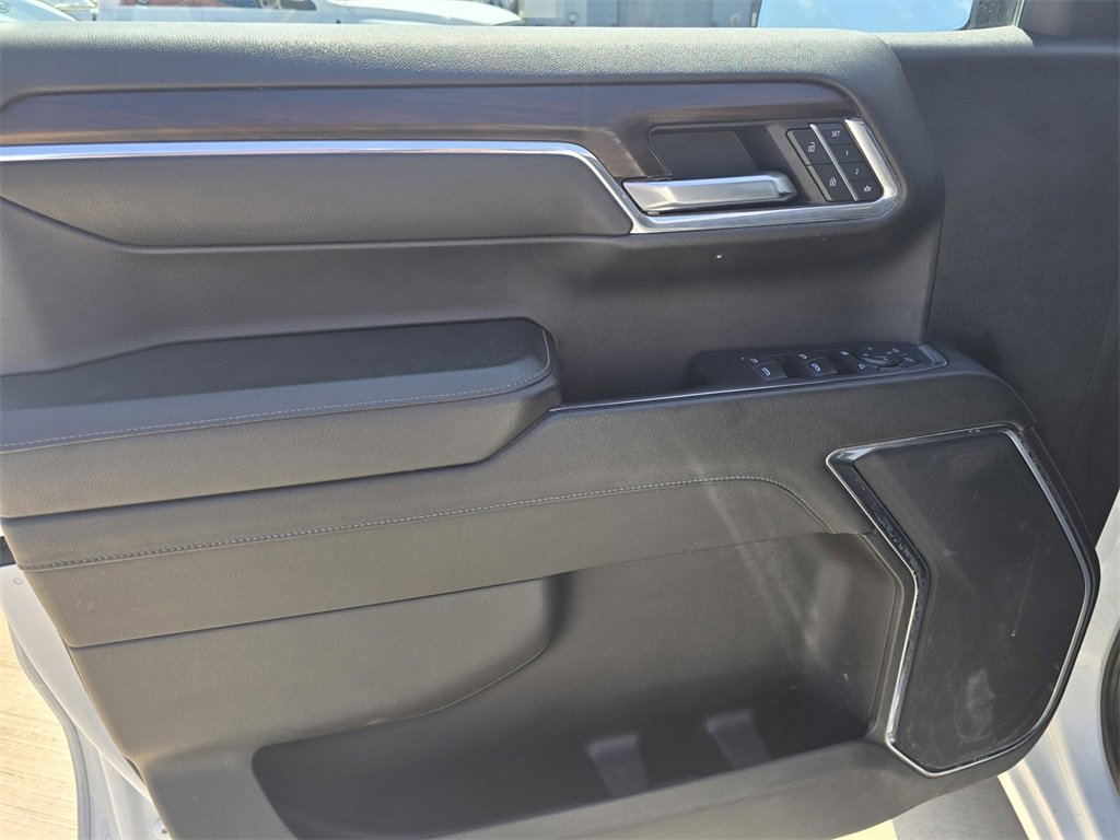 Used 2024 GMC Sierra 1500 SLT image 21