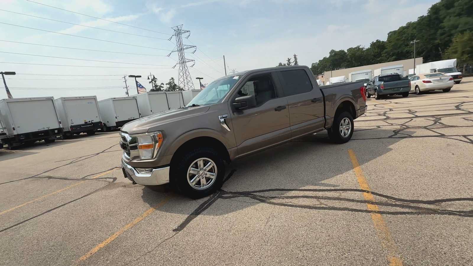 Used 2021 Ford F150 XLT AWD/4WD image 4