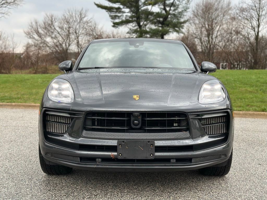 Used 2024 Porsche Macan S image 2