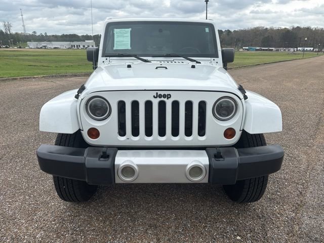 Used 2012 Jeep Wrangler Unlimited Sahara w/ Connectivity Group image 6