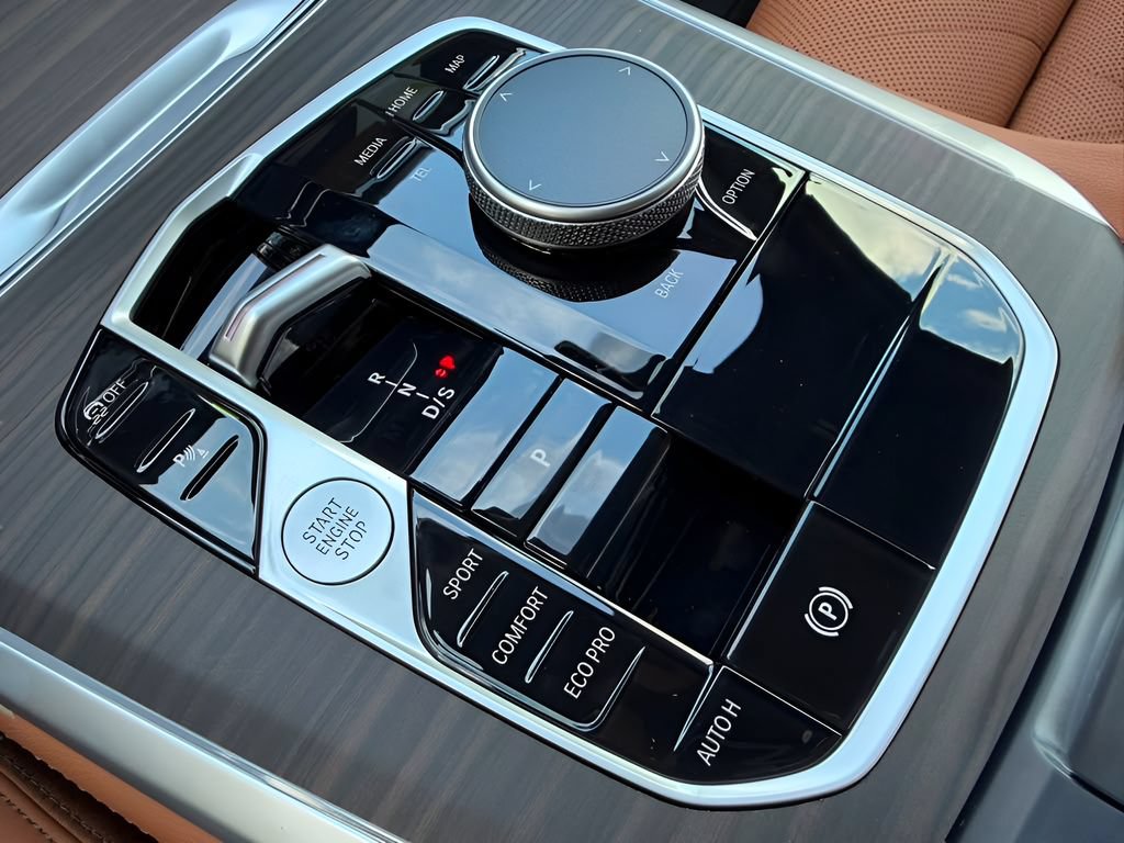 New 2026 BMW X5 sDrive40i RWD image 19