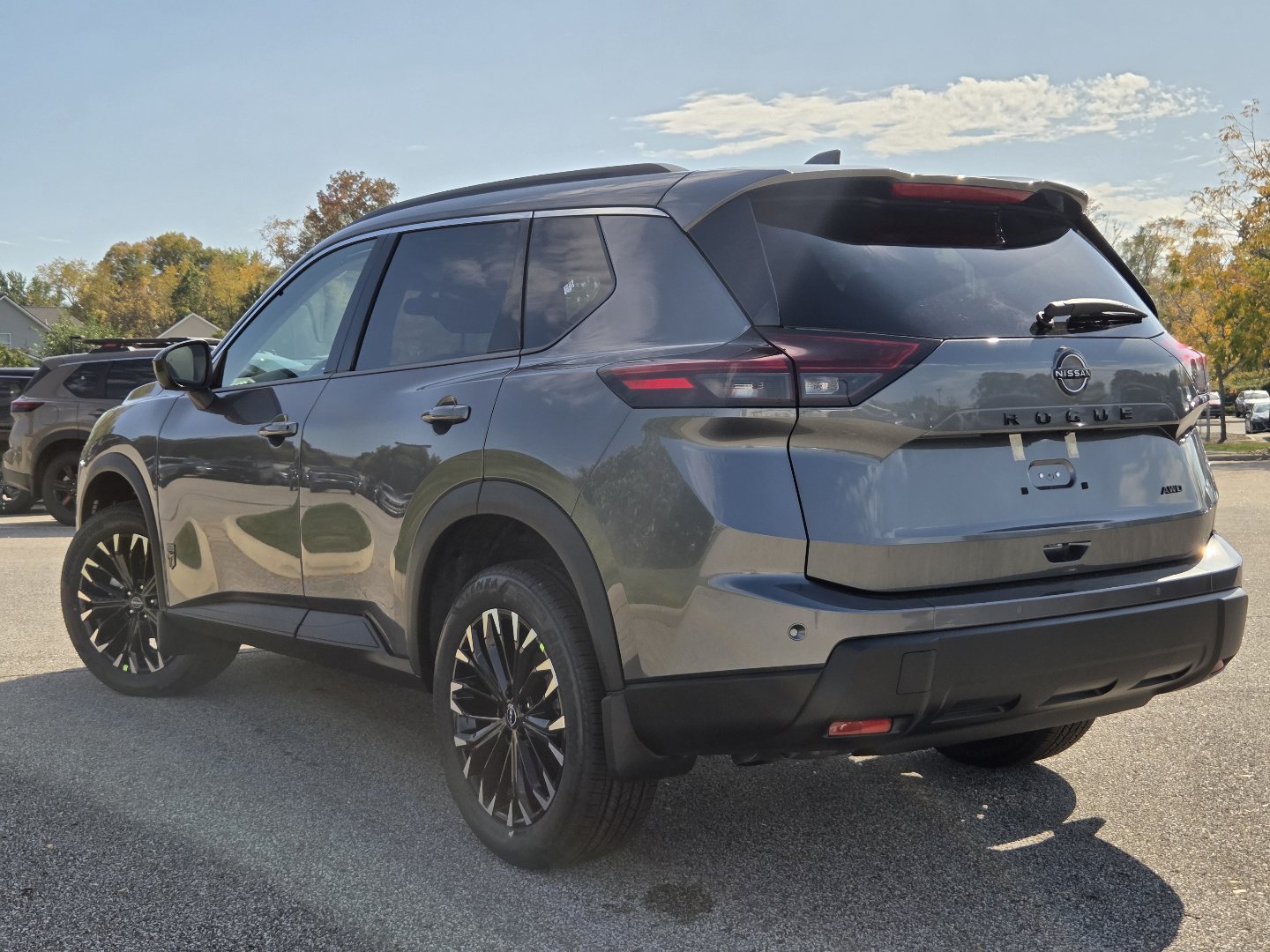New 2027 Nissan Rogue Dark Armor AWD/4WD image 15