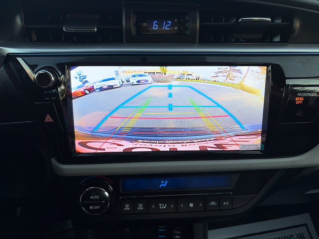 Used 2015 Toyota Corolla LE w/ Body Protection Package #1 FWD image 26