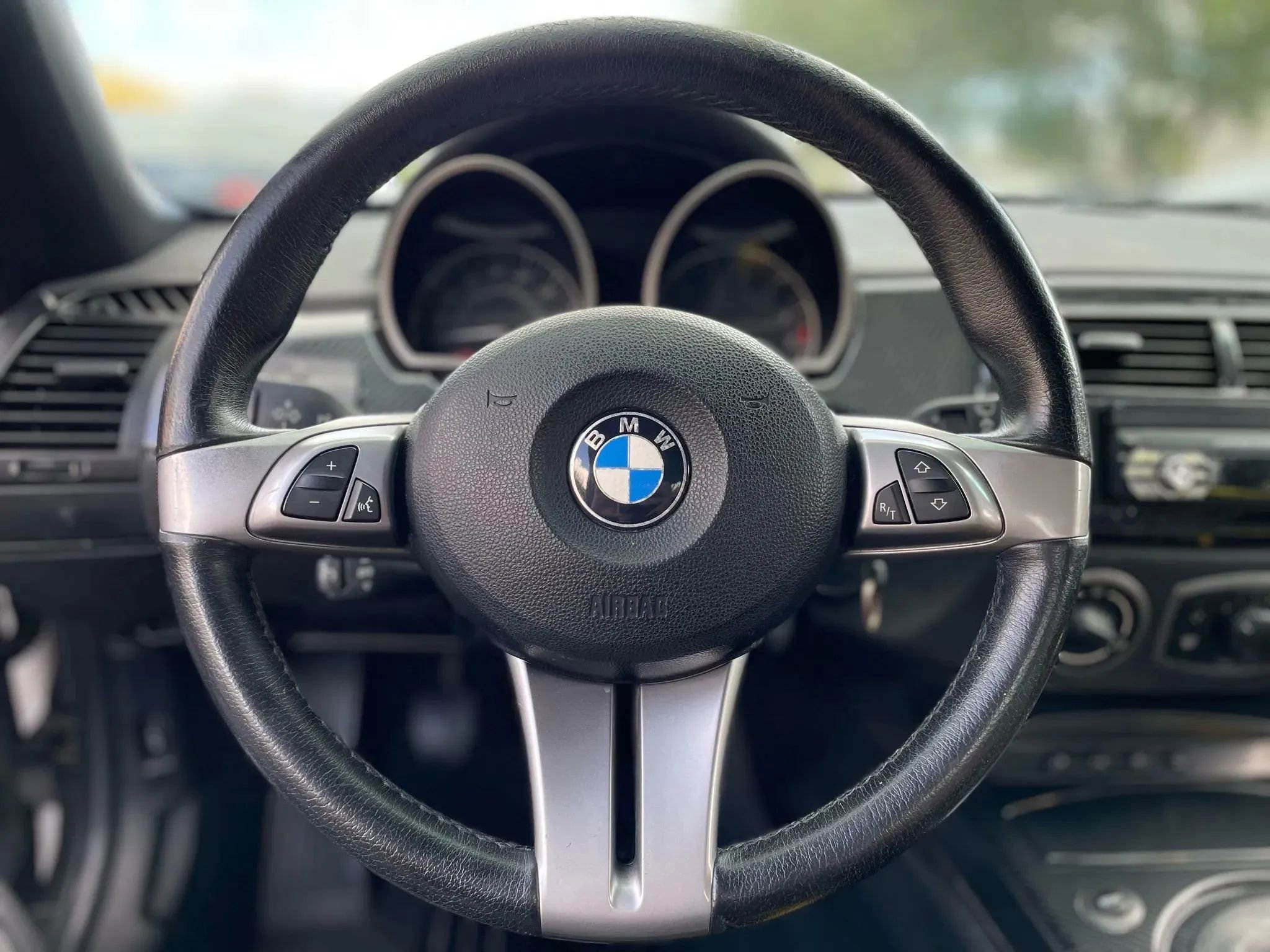 Used 2003 BMW Z4 2.5i RWD image 16
