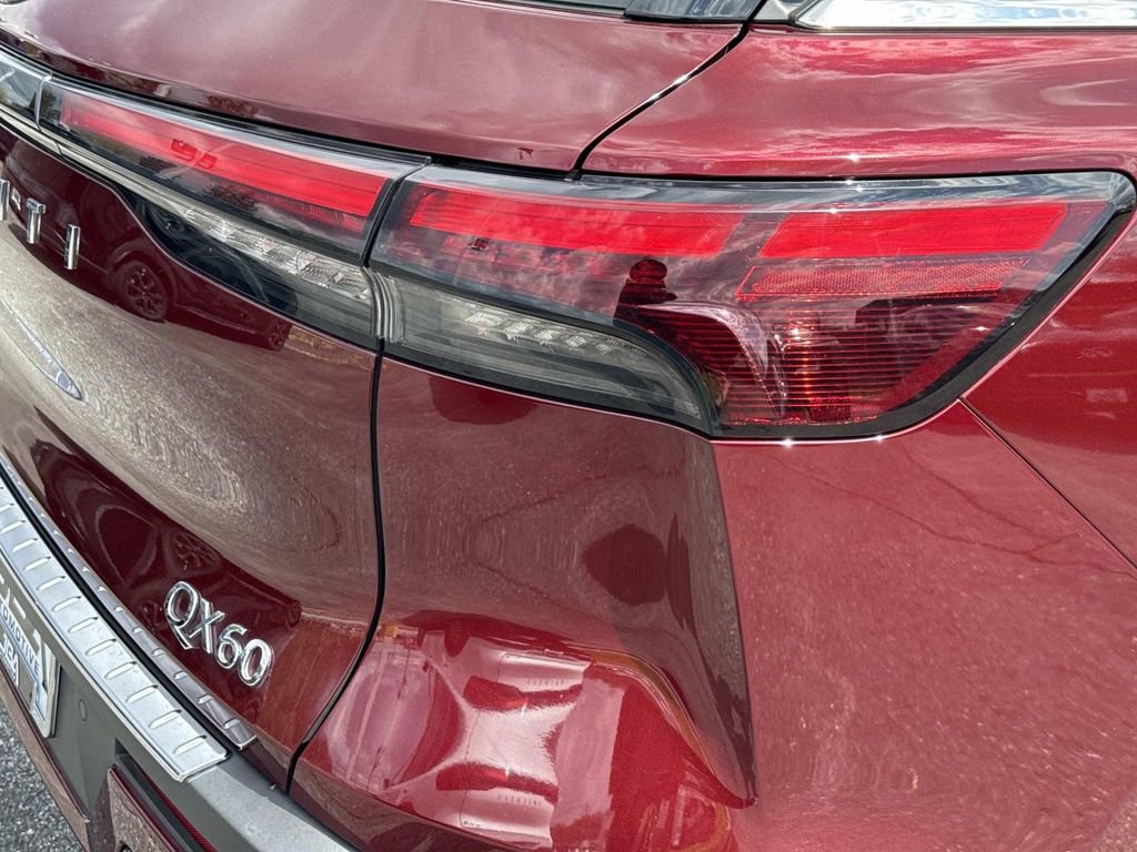 Used 2023 INFINITI QX60 Luxe w/ Cargo Package image 29