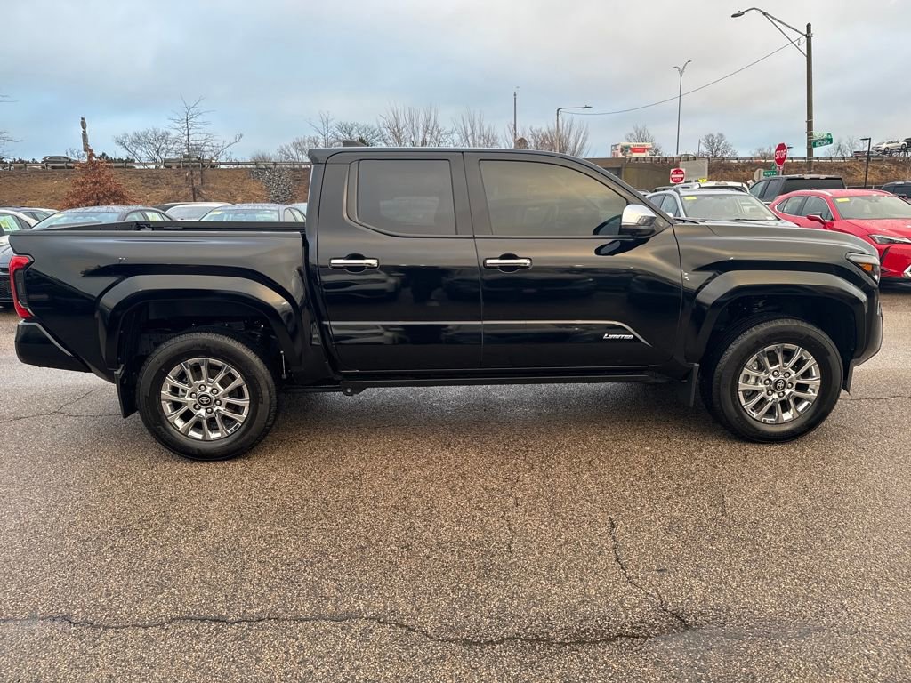 Used 2025 Toyota Tacoma Limited image 10