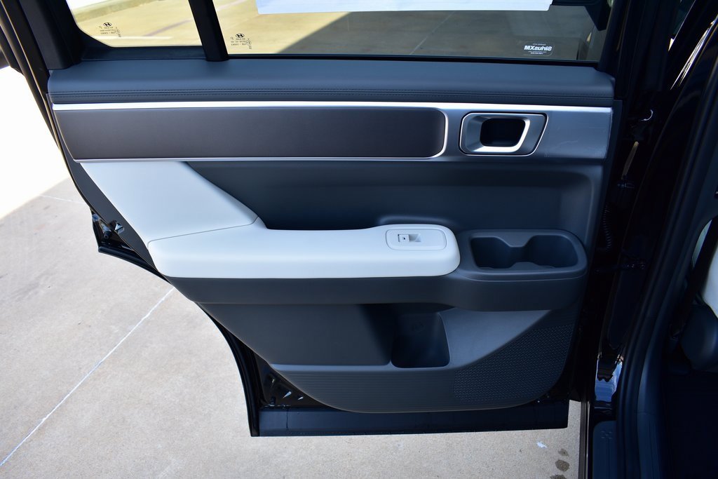 New 2026 Hyundai Santa Fe SE image 18