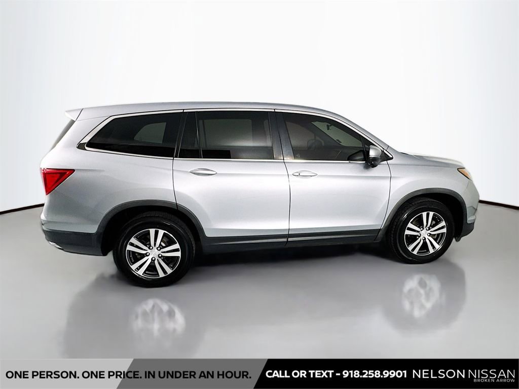 Used 2018 Honda Pilot EX image 4