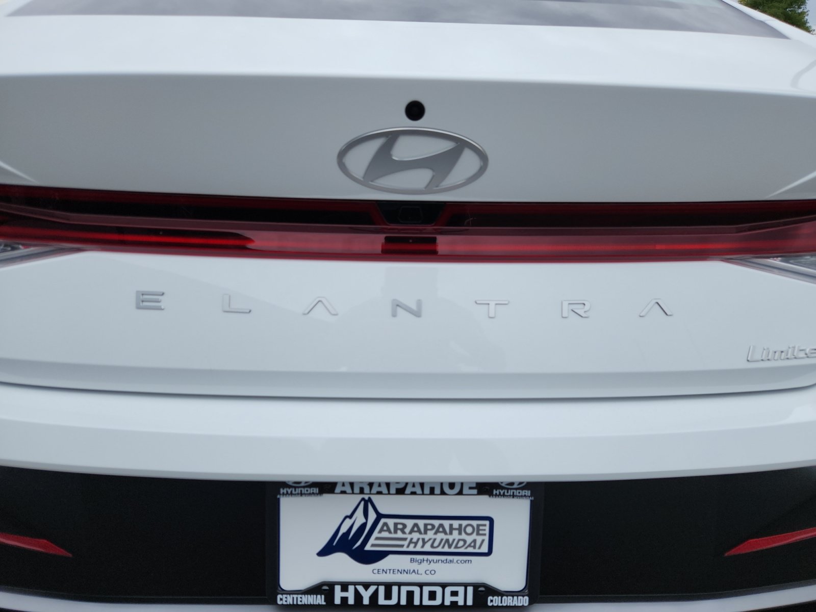 New 2026 Hyundai Elantra Limited FWD image 24