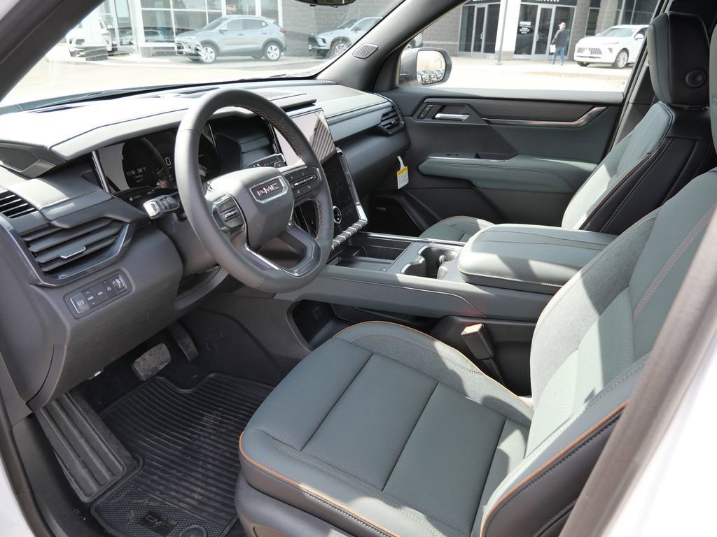 New 2026 GMC Acadia AT4 w/ Luxury Package image 37