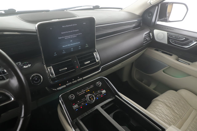 Used 2021 Lincoln Navigator Black Label w/ Special Edition Package AWD/4WD image 28