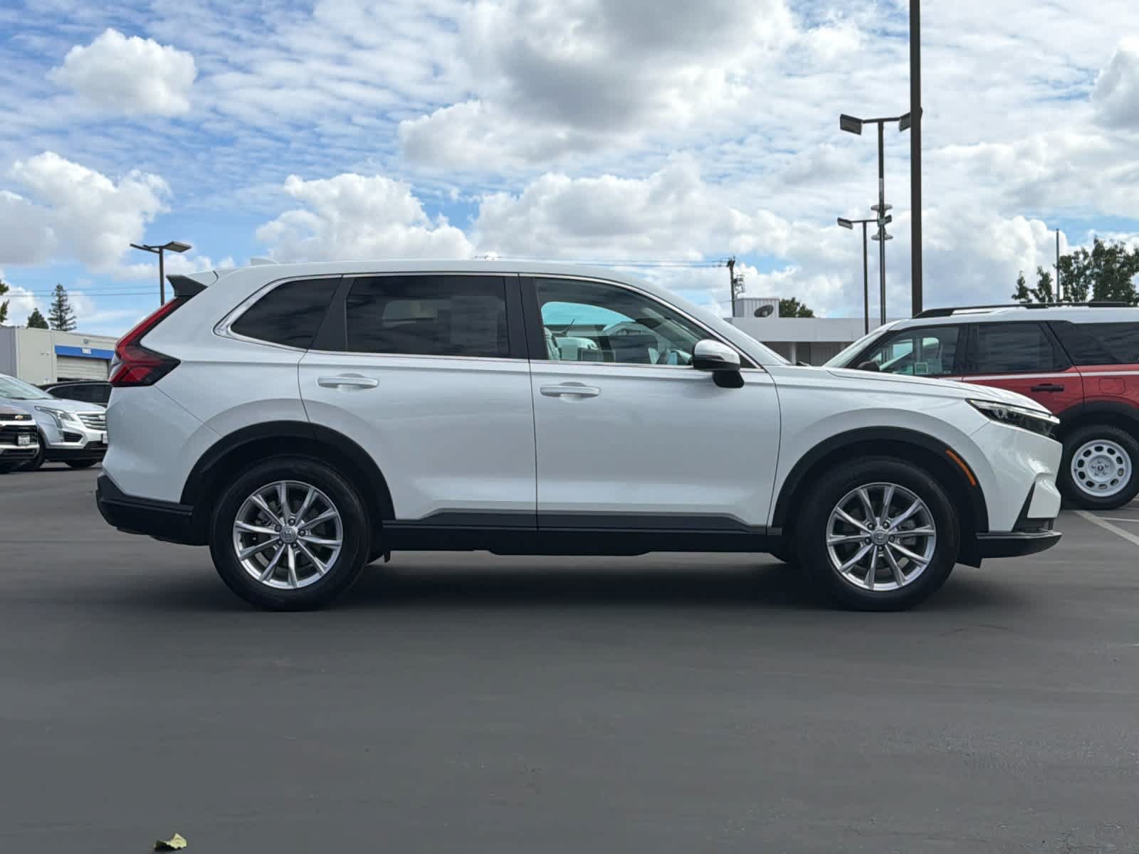 Used 2024 Honda CR-V EX image 6