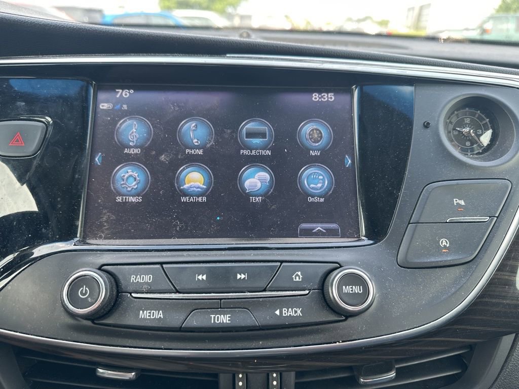 Used 2019 Buick Envision Essence AWD/4WD image 25