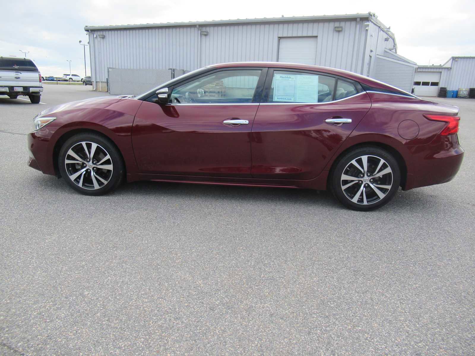 Used 2018 Nissan Maxima 3.5 SV image 8