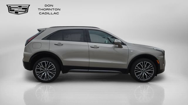 Certified 2024 Cadillac XT4 Sport w/ Active Safety Package AWD/4WD image 6