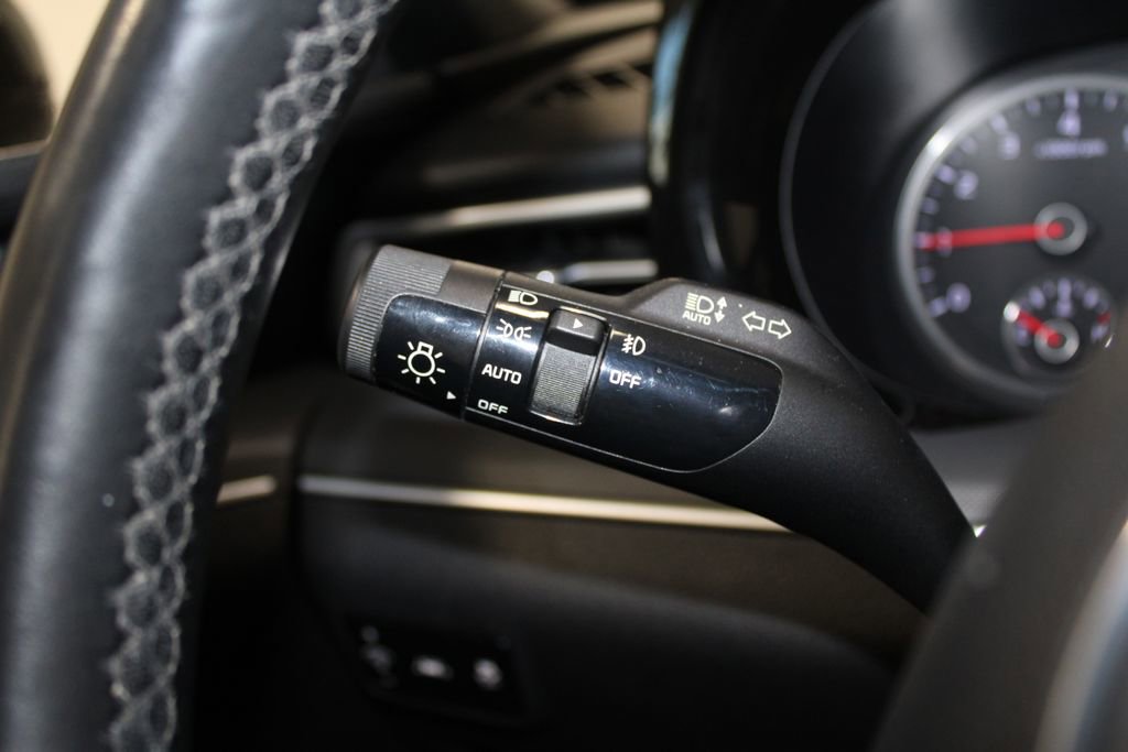 Used 2023 Kia K5 GT-Line image 37