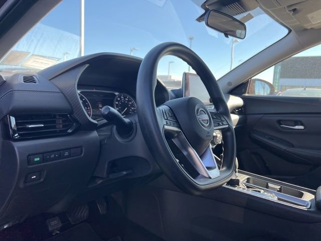 Used 2024 Nissan Sentra SV image 9