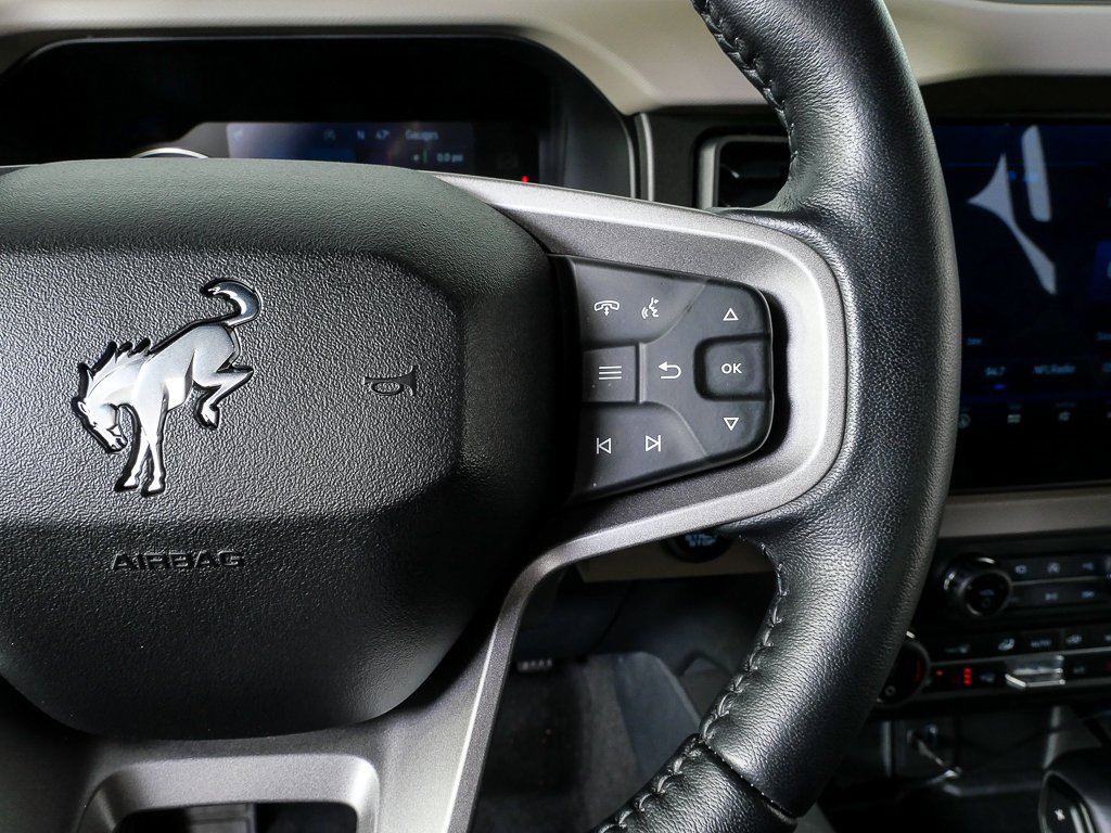 Used 2023 Ford Bronco Wildtrak image 10