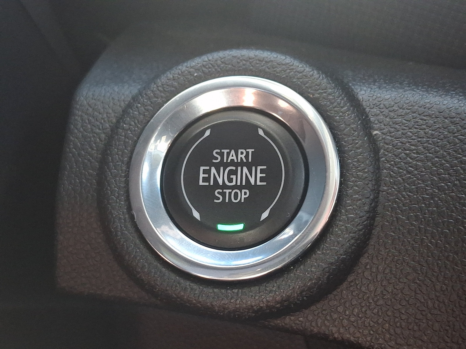 Used 2022 Chevrolet TrailBlazer ACTIV w/ Technology Package AWD/4WD image 23