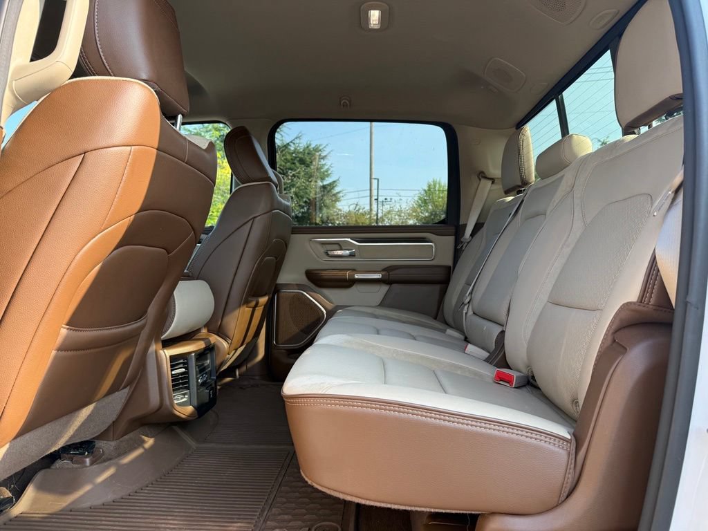Used 2021 RAM 1500 Laramie AWD/4WD image 16