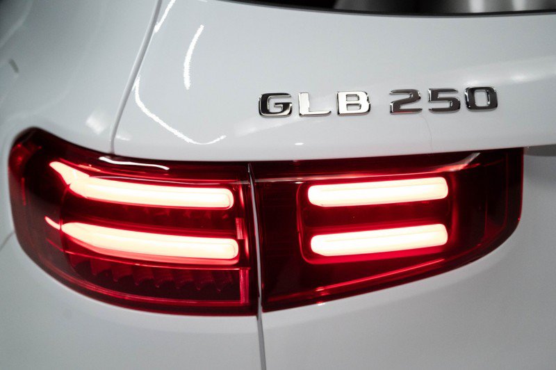 New 2026 Mercedes-Benz GLB 250 image 28
