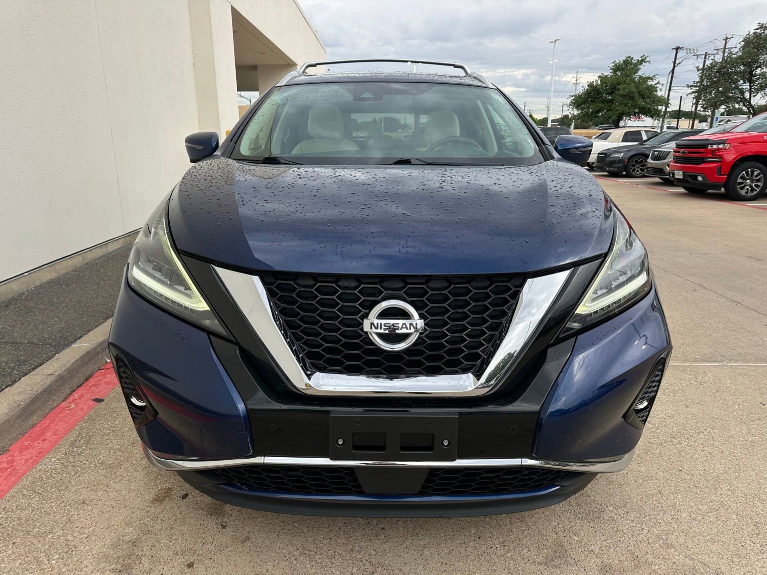 Used 2020 Nissan Murano Platinum FWD image 2