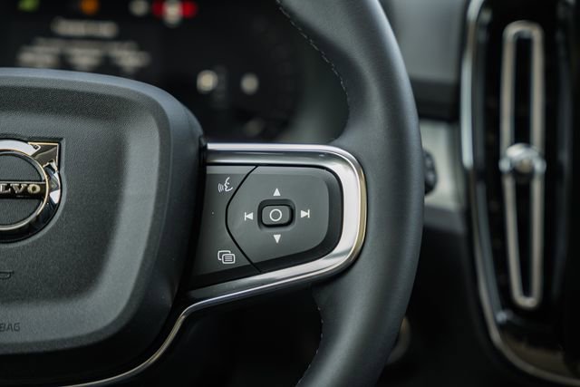 New 2026 Volvo XC40 B5 Plus w/ Climate Package image 30