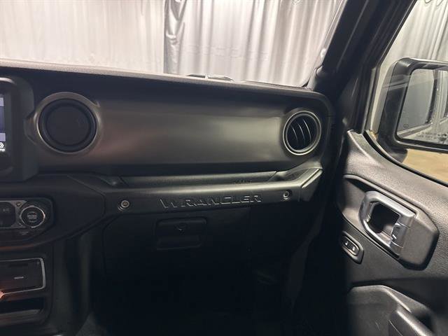 Used 2019 Jeep Wrangler Unlimited Sport S image 31