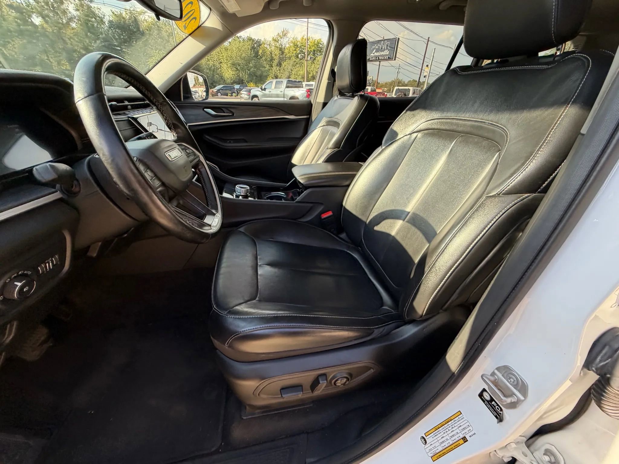 Used 2021 Jeep Grand Cherokee L Limited image 16